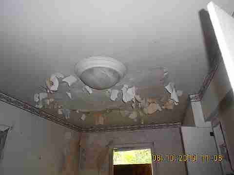 8211 Greenview (28)_m.jpg